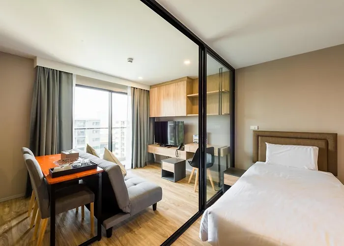 Blossom Sathorn By Tvc ホテル 3*